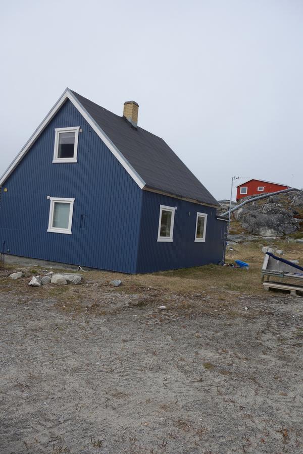 Vandrehuset 4 Nuuk Luaran gambar